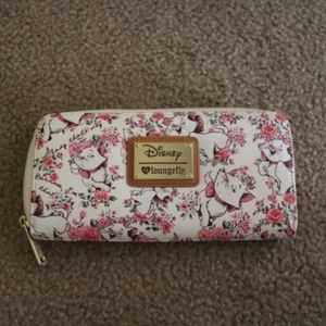 New Cute Disney Loungefly Marie Wallet